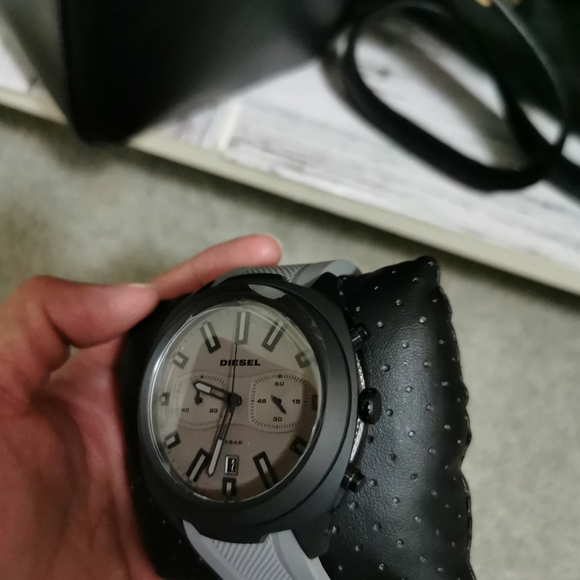 Diesel Men's Watch - Picture 2 of 4